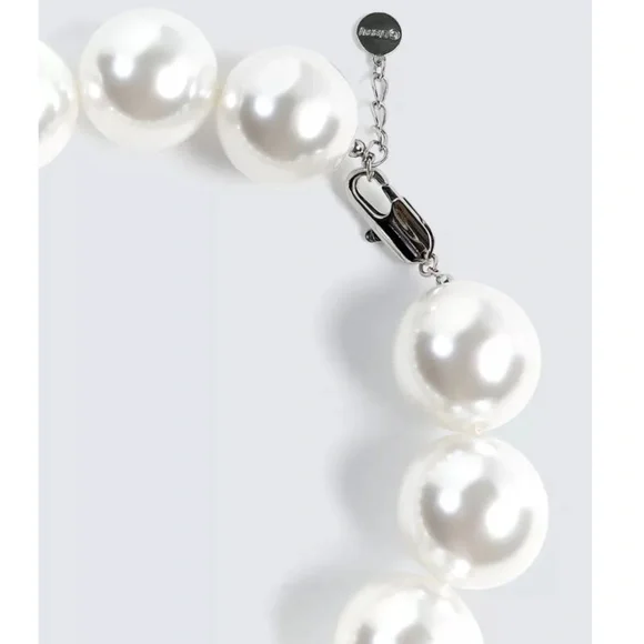 Zara Oversize Faux Pearl Necklace Harry Lambert For Zara Disney Bead - Picture 5 of 13